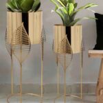 Leaf Design Ring Stand with Golden Metal Pot – Set of Two, Modern and Elegant